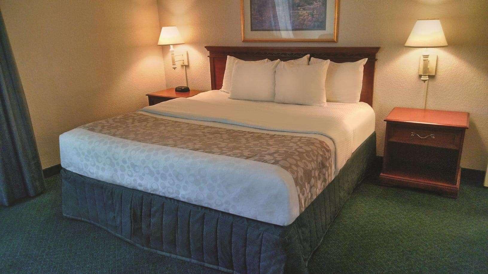 La Quinta Inn By Wyndham Detroit Canton Εξωτερικό φωτογραφία