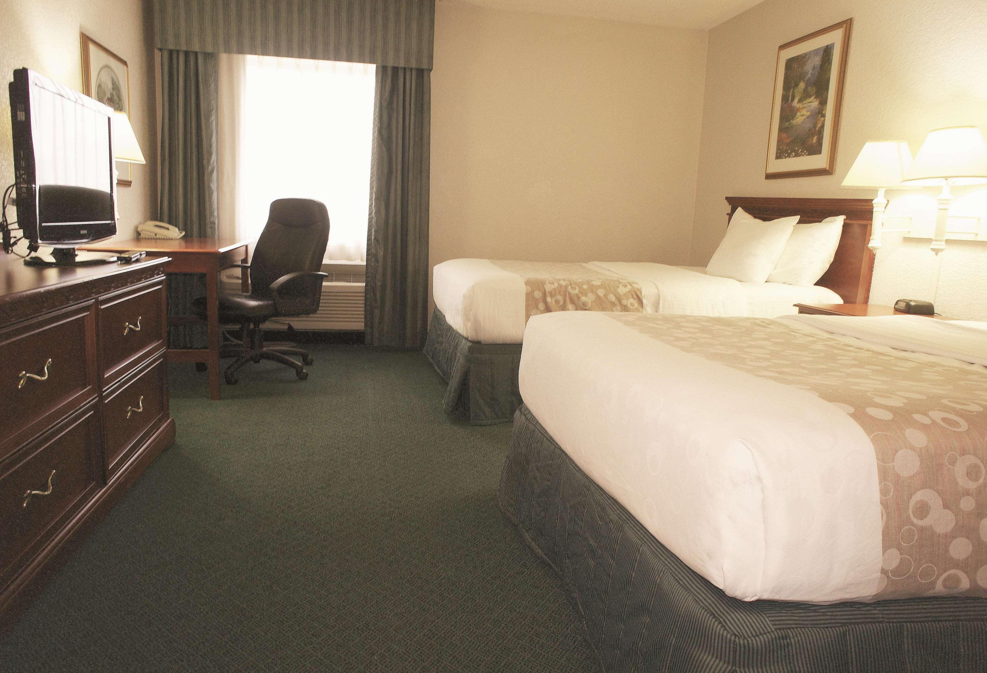 La Quinta Inn By Wyndham Detroit Canton Εξωτερικό φωτογραφία