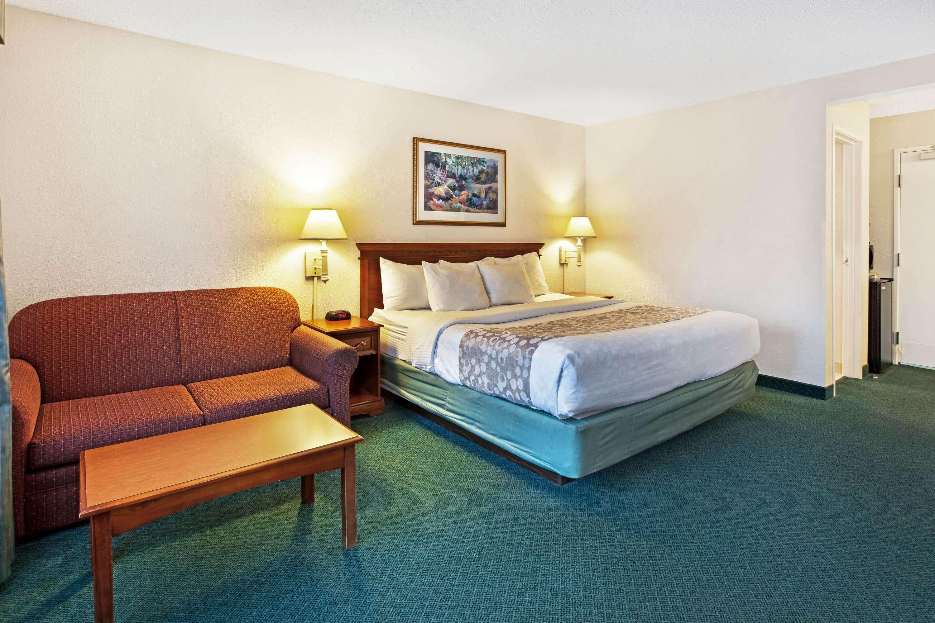 La Quinta Inn By Wyndham Detroit Canton Εξωτερικό φωτογραφία