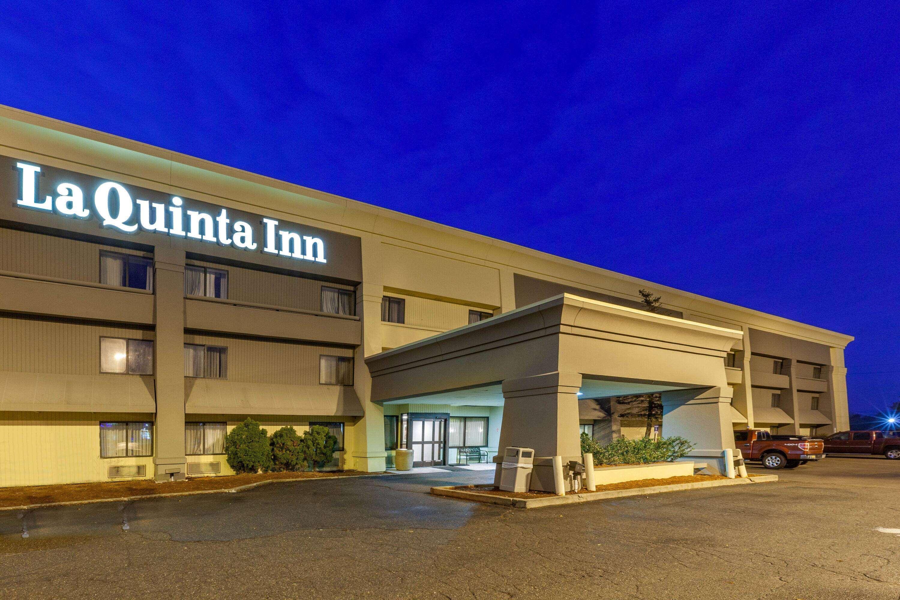 La Quinta Inn By Wyndham Detroit Canton Εξωτερικό φωτογραφία