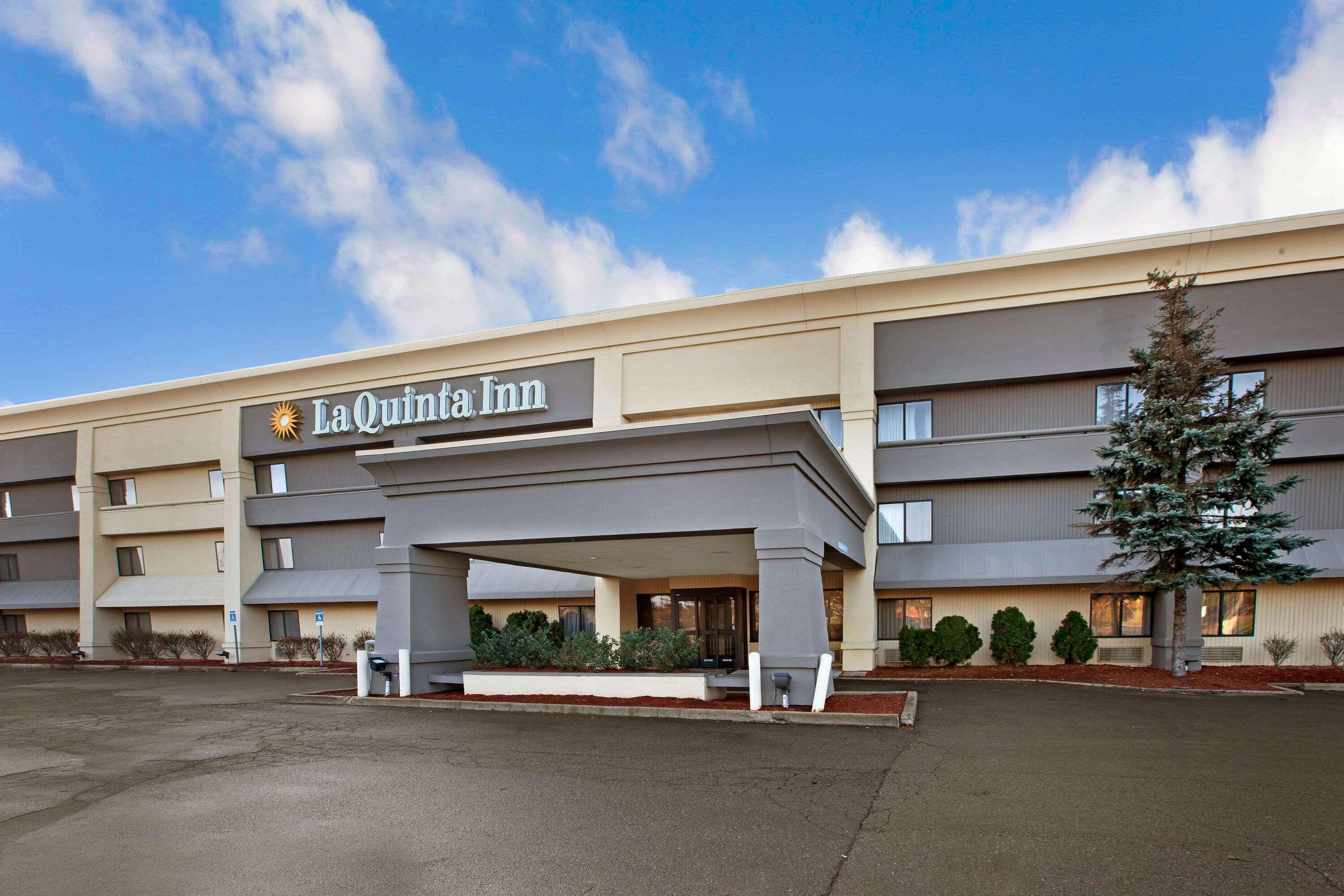 La Quinta Inn By Wyndham Detroit Canton Εξωτερικό φωτογραφία